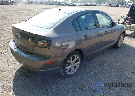 2008 Mazda Mazda3 z USA, uszkodzony, nr VIN JM18K32F581117892